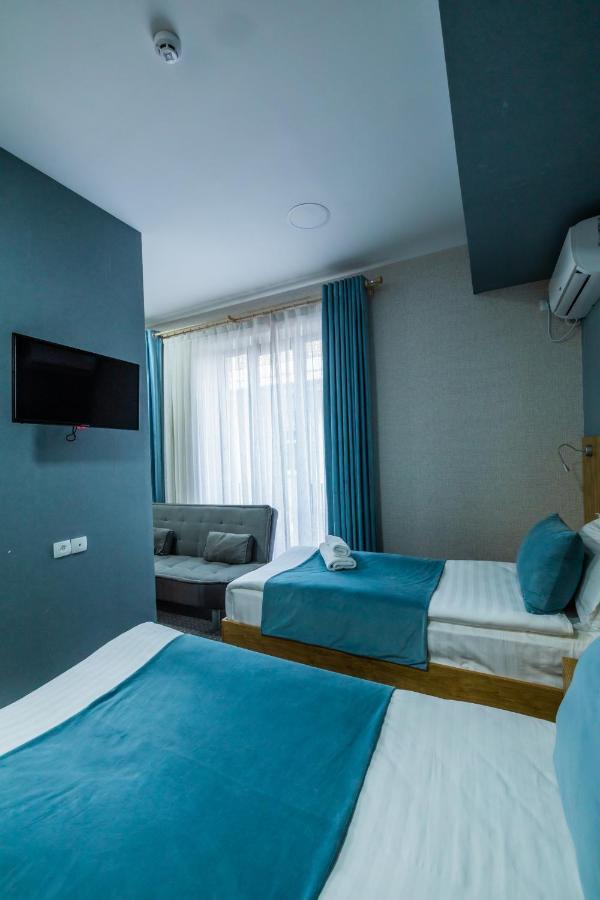 Bobur Hotel Ташкент Екстер'єр фото